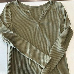Green V neck waffle shirt size Medium